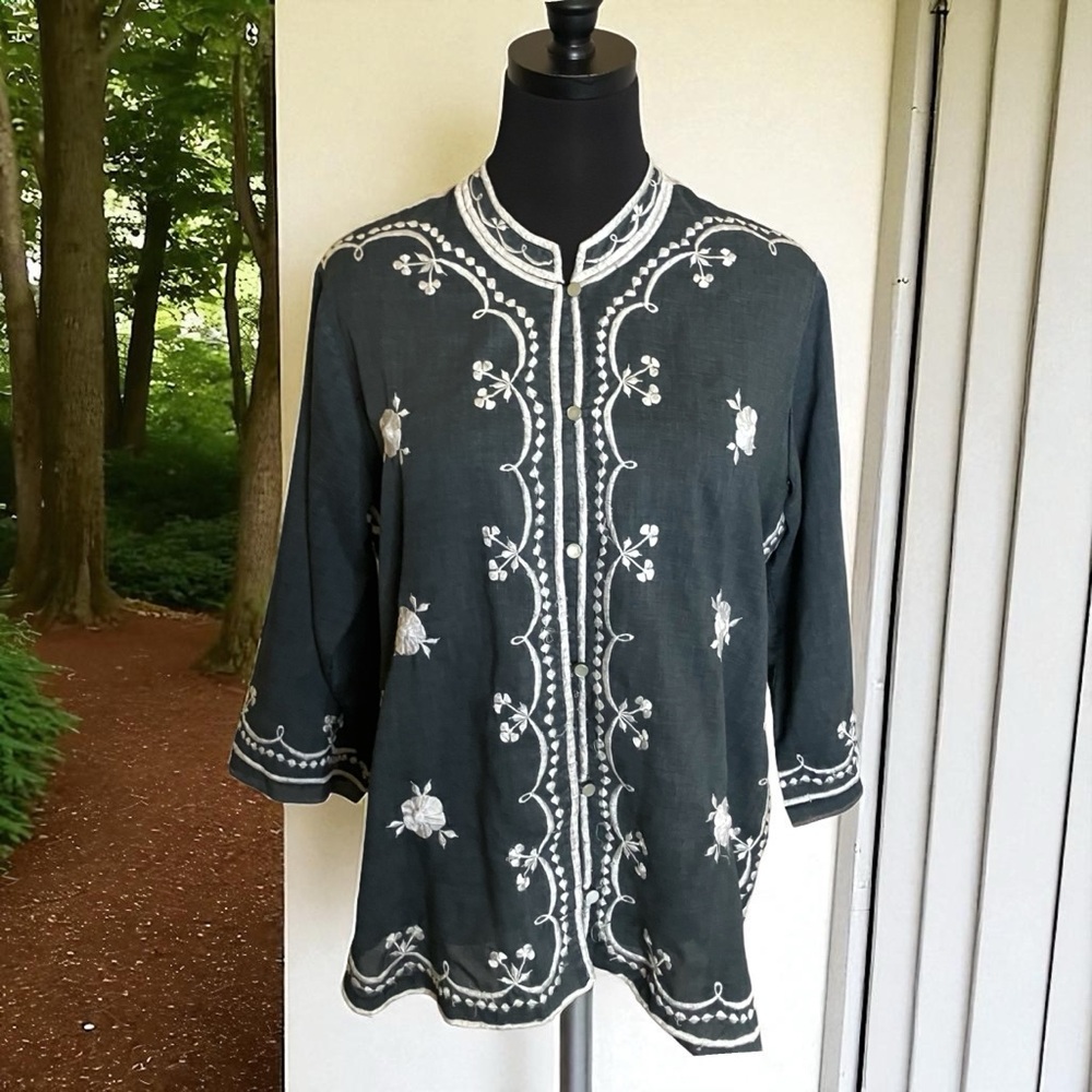 Leandra Vintage Tunic Dark Gray with White Embroidery